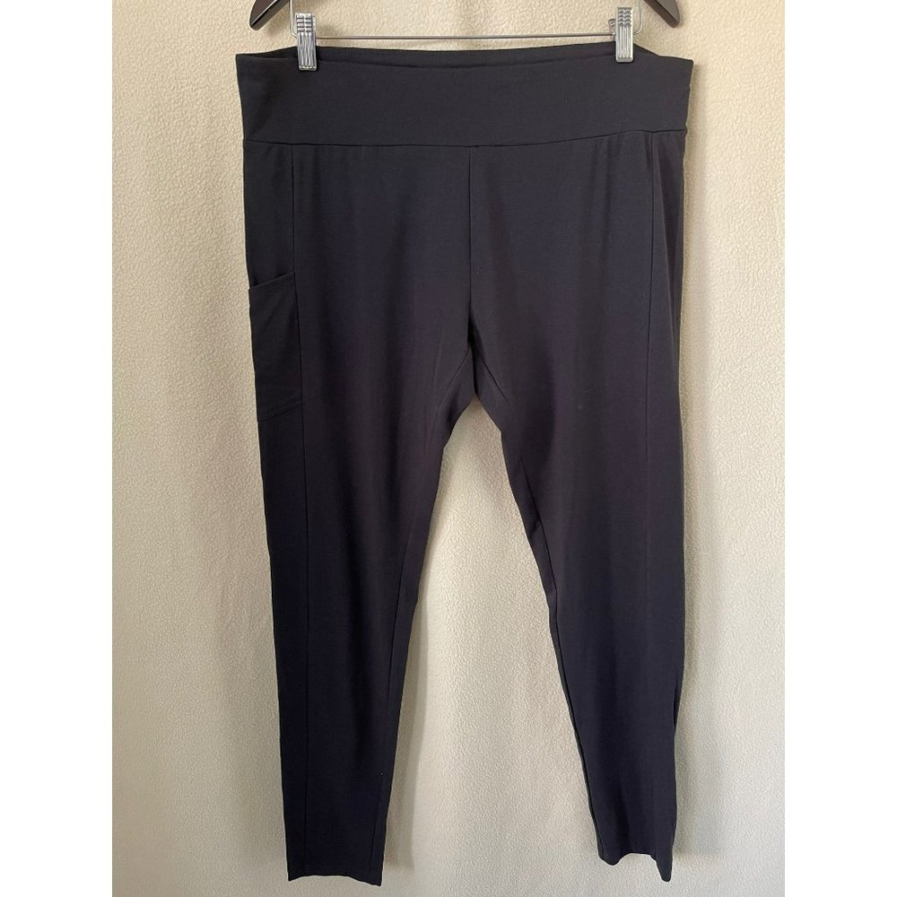 Black Lightweight Workout/Athletic/Lounge/Sports Leggings - XL
